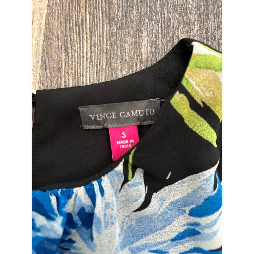 Vince Camuto Womens Floral Halter Neck Sleeveless Blouse Black Blue Small NEW - Picture 2 of 5